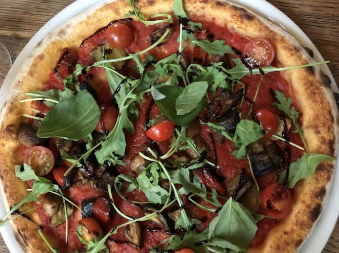 Restaurant La Rotonde Stalingrad à Paris, France