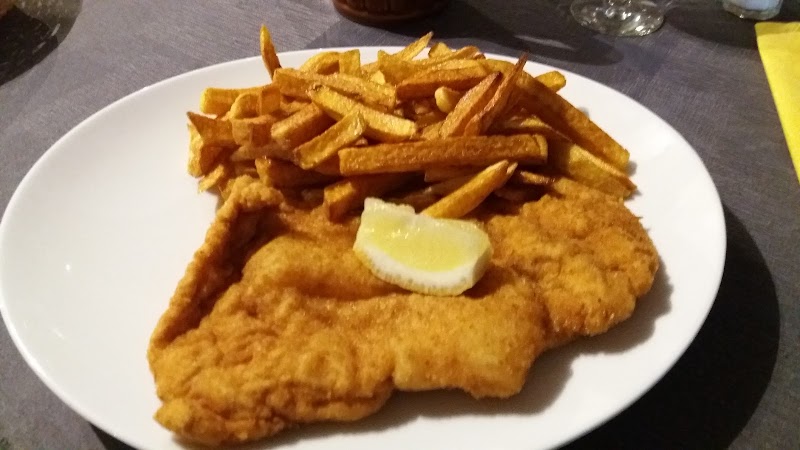 Restaurant La sicilia à Saint-Denis-de-l'Hôtel, France