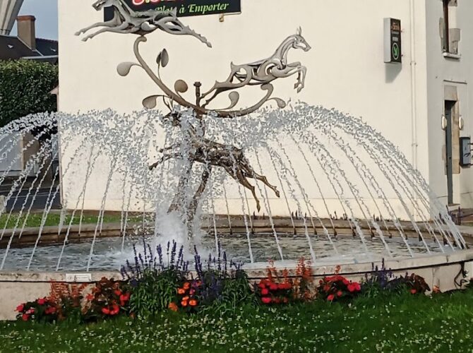 Restaurant La sicilia à Saint-Denis-de-l'Hôtel, France