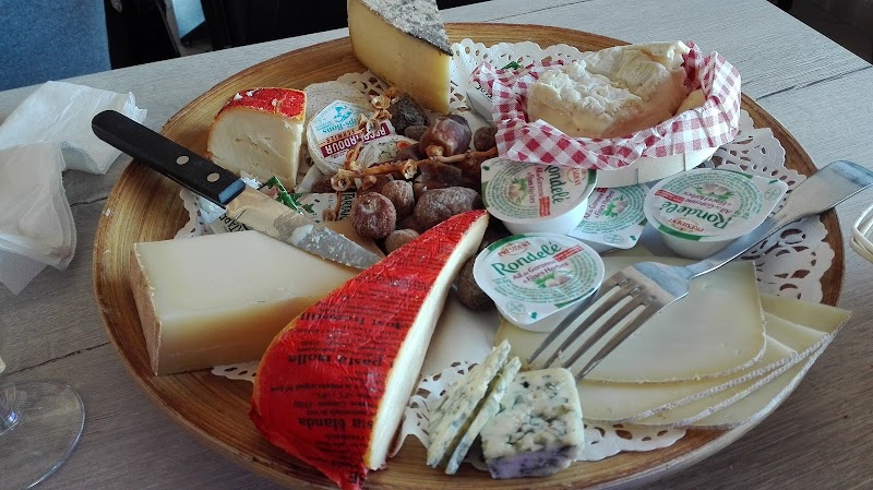 Restaurant La Table en Bruilhois à Saint-Sixte, France