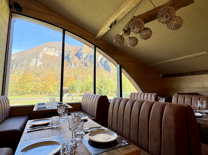 Restaurant La Taverne Savoyarde à Faverges-Seythenex, France