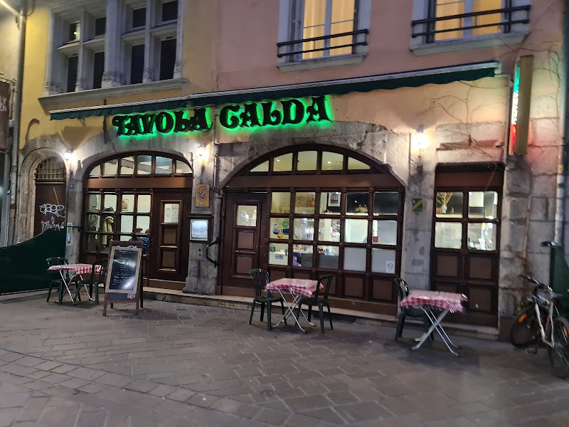 La Tavola Calda – Restaurant Pizzeria à Grenoble, France