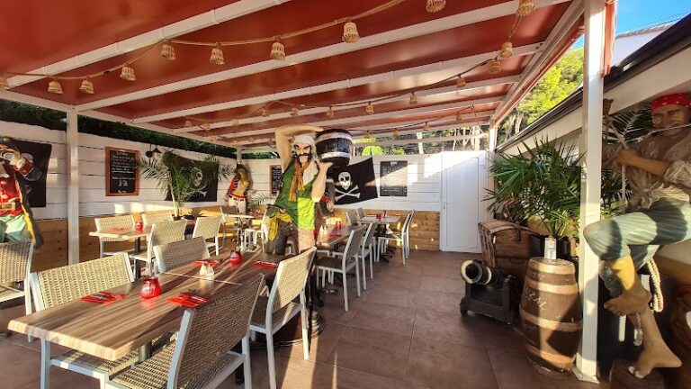 Restaurant La Terrasse du Port à La Seyne-sur-Mer, France — photo 1