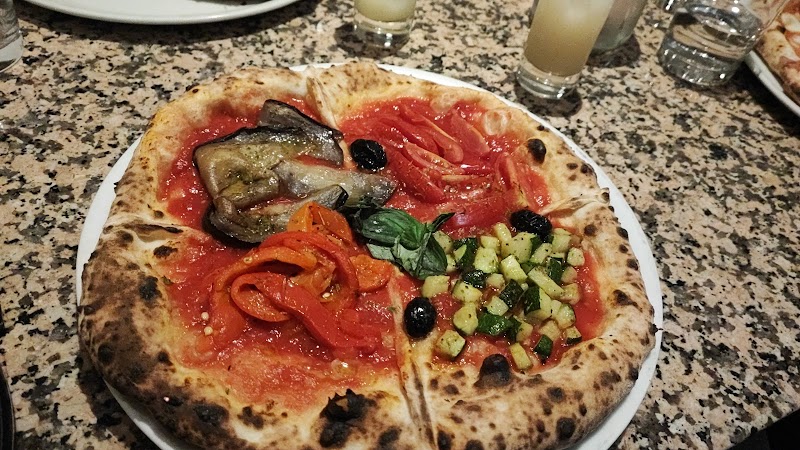 Restaurant La Toscana – Ristorante & Pizzeria à Grenoble, France — photo 2
