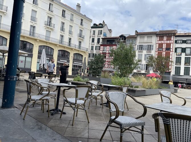 Restaurant La Verbena Les Halles à Bayonne, France