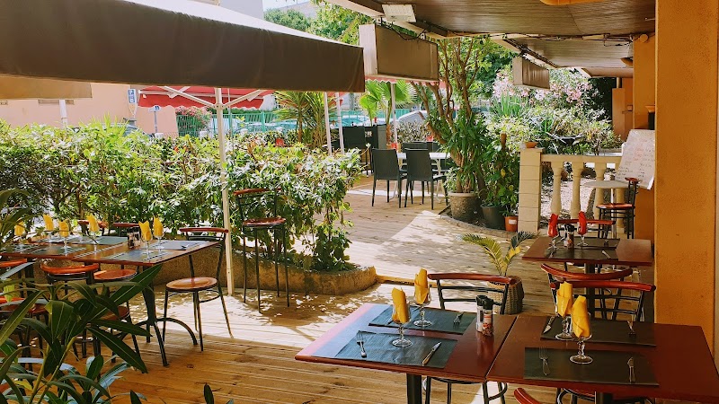 L’absinthe restaurant à Marseille, France