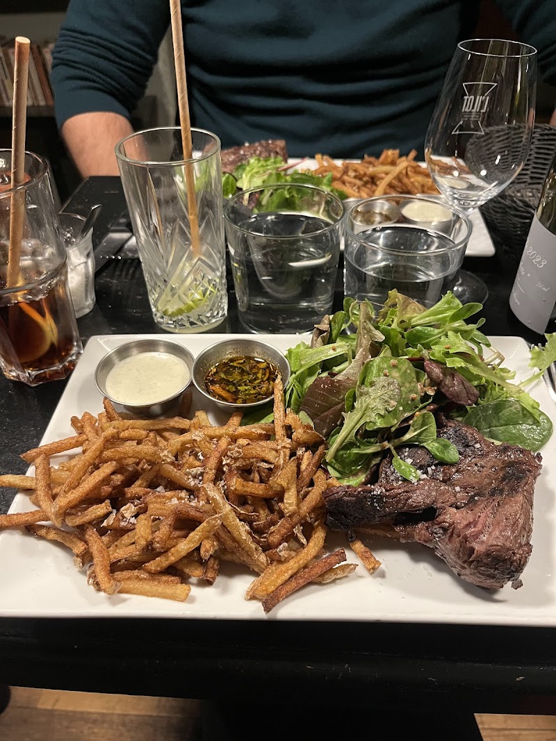 Restaurant L’Aller Retour Marais à Paris, France