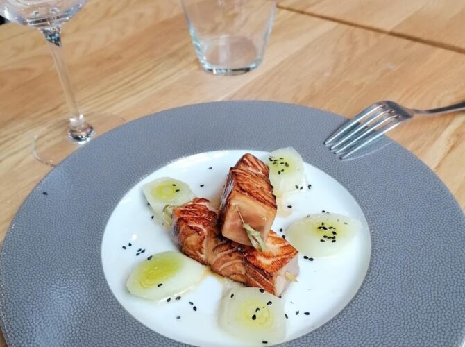 L’Atelier d’Etoges – Restaurant Brasserie à Étoges, France