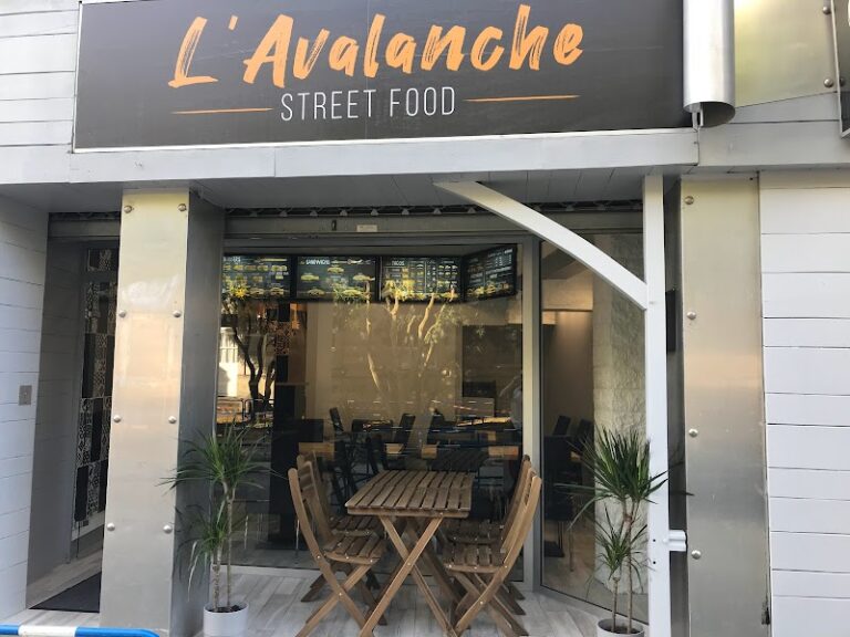 Restaurant L’Avalanche à Tours, France — photo 1