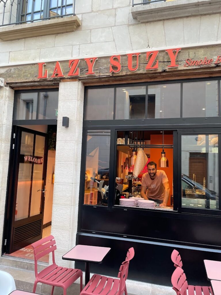 Restaurant Lazy Suzy à Tours, France — photo 1