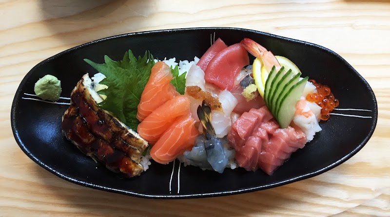 Restaurant Le Bar à sushi Izumi à Paris, France