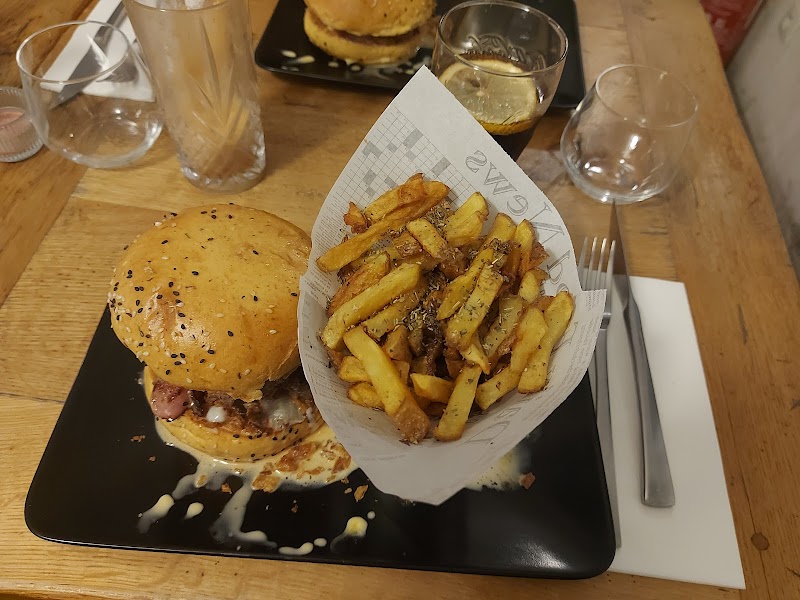 Restaurant Le Bistrot du 212 à Sainte-Geneviève-des-Bois, France