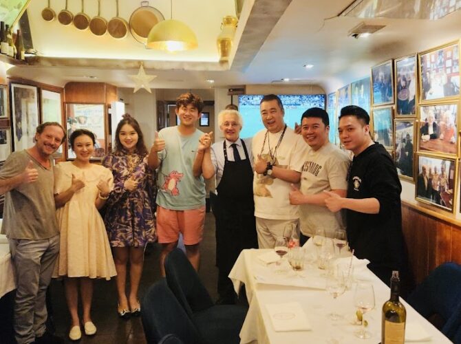 Restaurant Le Bistrot Du Perigord à Paris, France