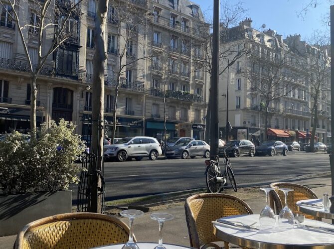 Restaurant Le Bosquet à Paris, France