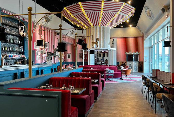 Restaurant LE CARROUSEL à Pontault-Combault, France