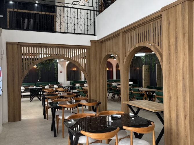 Restaurant Le Chalet d’oz – Kebab à Pontault-Combault, France