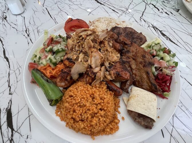 Restaurant Le Chalet d’oz – Kebab à Pontault-Combault, France