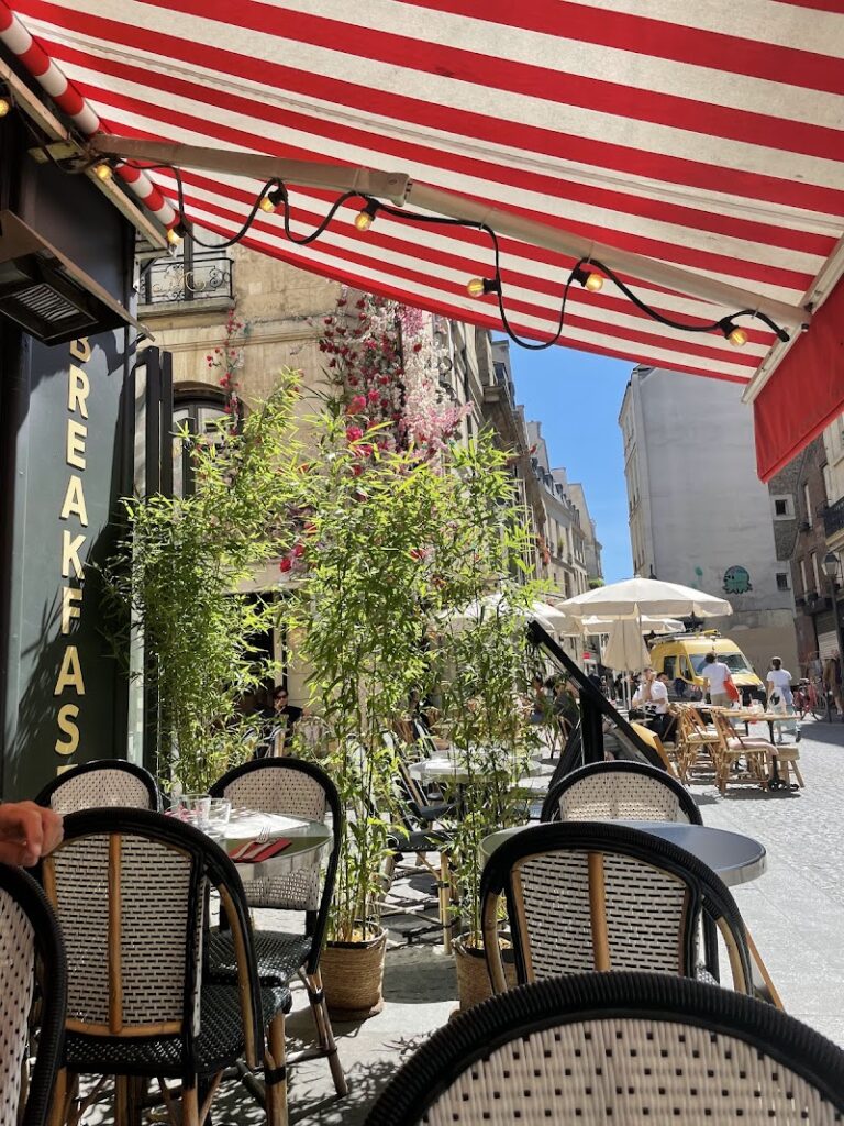 Restaurant Le Chant des Voyelles à Paris, France — photo 1