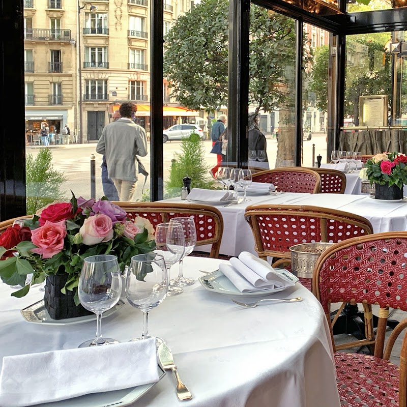 Restaurant Le Dôme Montparnasse à Paris, France