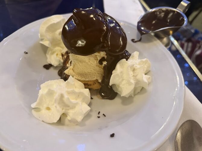 Restaurant Le Felix Faure Paris à Paris, France