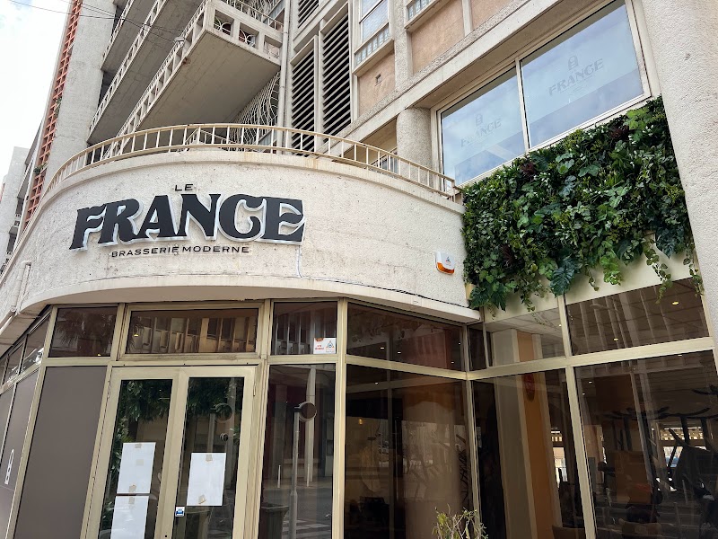Restaurant Le France – Brasserie Moderne – Port de Toulon à Toulon, France
