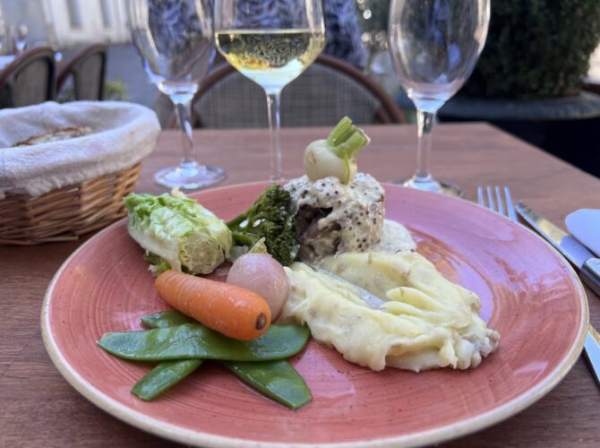Restaurant Le garde manger à Tours, France