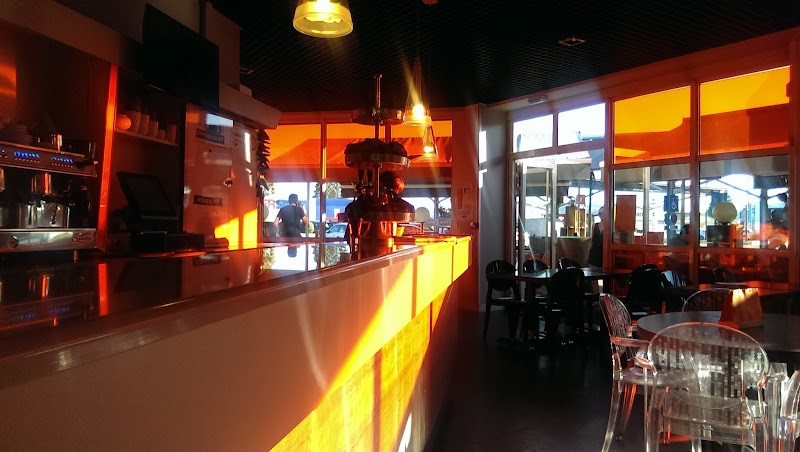 Restaurant Le Joy’s Café à Boé, France