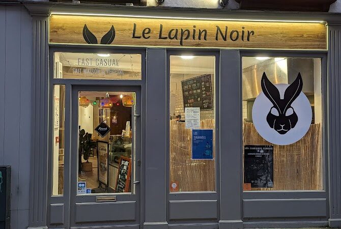 Restaurant Le Lapin Noir à Rennes, France
