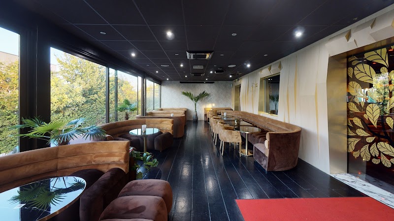 Restaurant Le Manaüs à Pontault-Combault, France