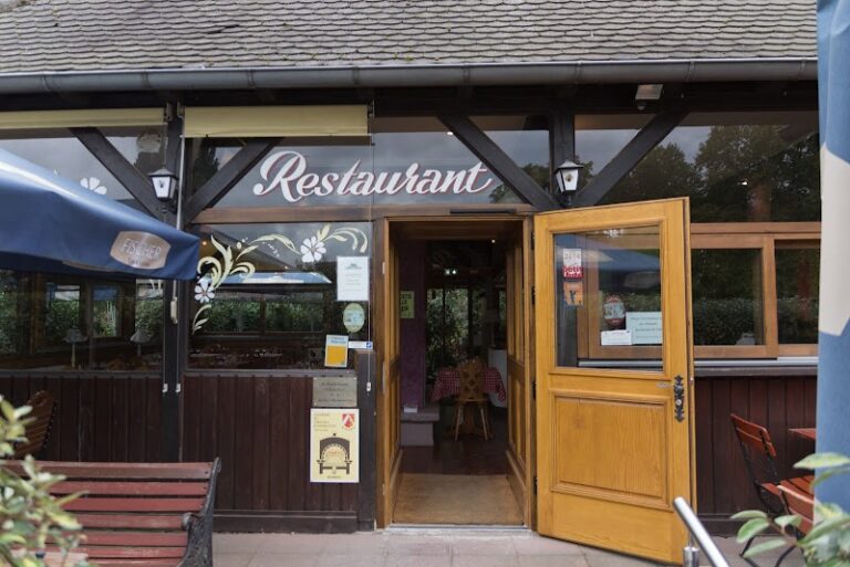 Restaurant Le Männele à Strasbourg, France — photo 1