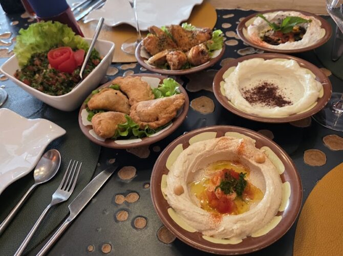 Restaurant Le Mezé à Thann, France