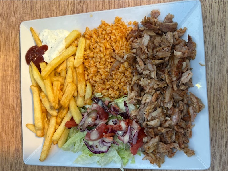 Restaurant Le Mondial – Meilleur kebab de Paris à Paris, France