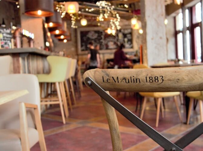 Restaurant Le Moulin 1883 à Lyon, France