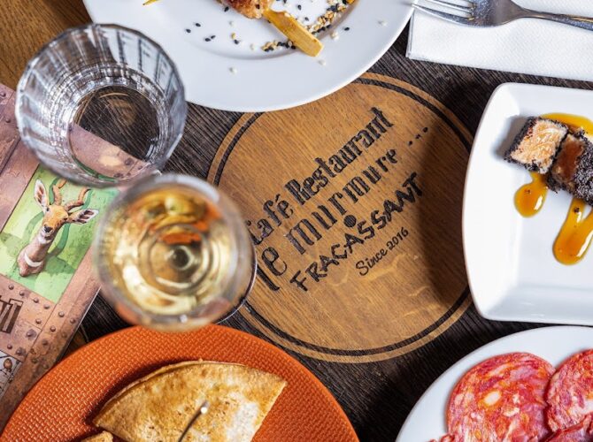 Restaurant Le Murmure Fracassant à Paris, France