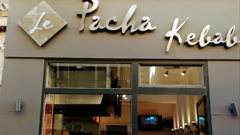 Restaurant Le Pacha Kebab à Dijon, France — photo 1