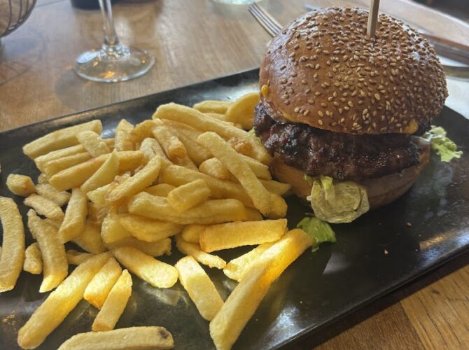 Restaurant Le Paris Montparnasse à Paris, France