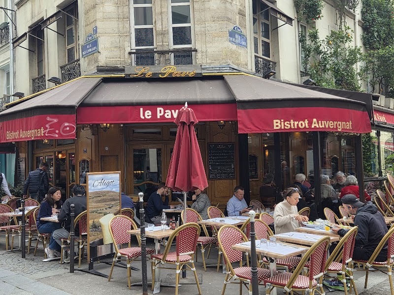 Restaurant Le Pavé à Paris, France