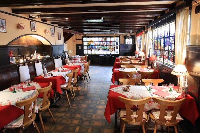 Restaurant Le Pfifferbriader à Strasbourg, France — photo 1
