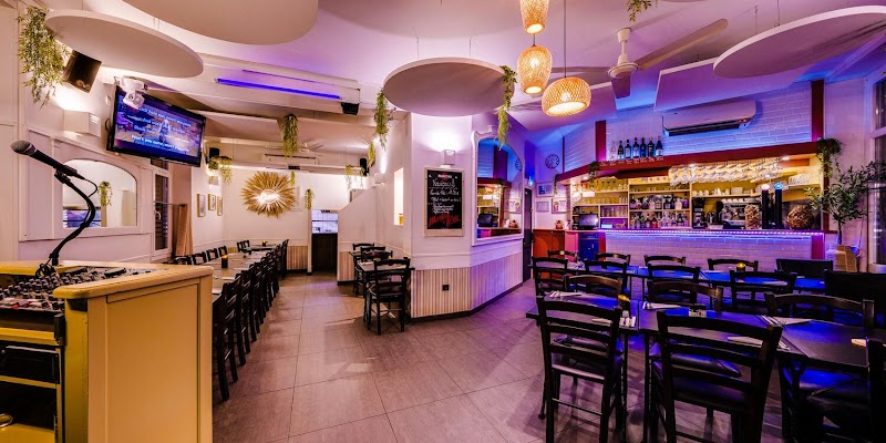 Le Pulcinella – Restaurant italien et karaoké à Lille, France