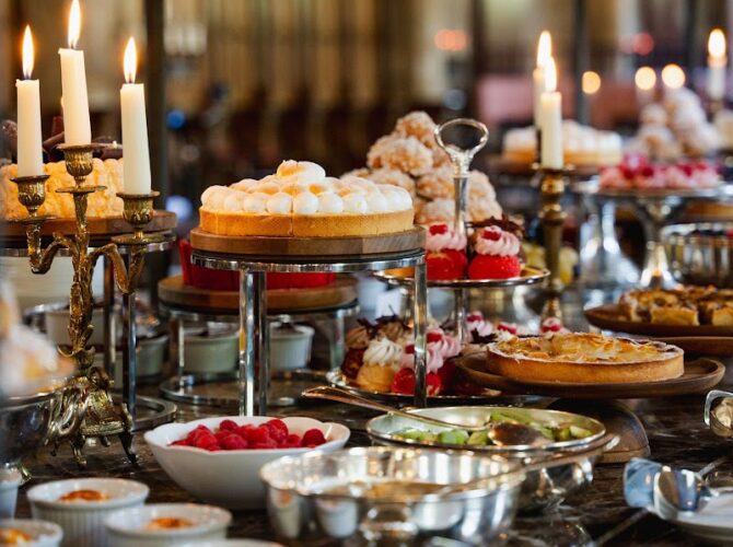 Restaurant Le Réfectoire des Moines à Cernay-la-Ville, France