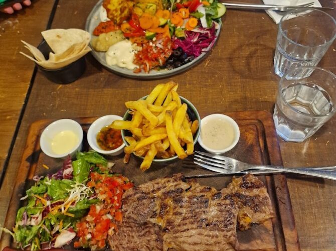 Restaurant Le réfectoire à Toulon, France