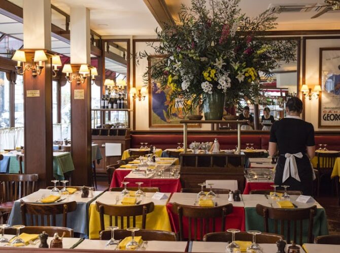 Restaurant Le Relais de l’Entrecôte à Paris, France