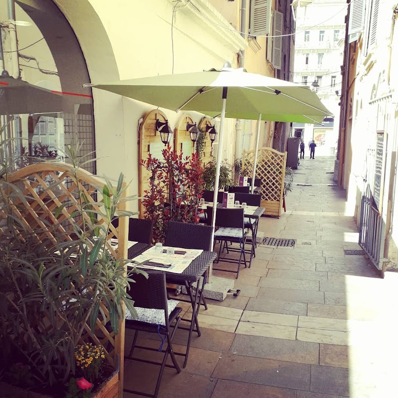 Restaurant Le Resto des Artistes à Toulon, France