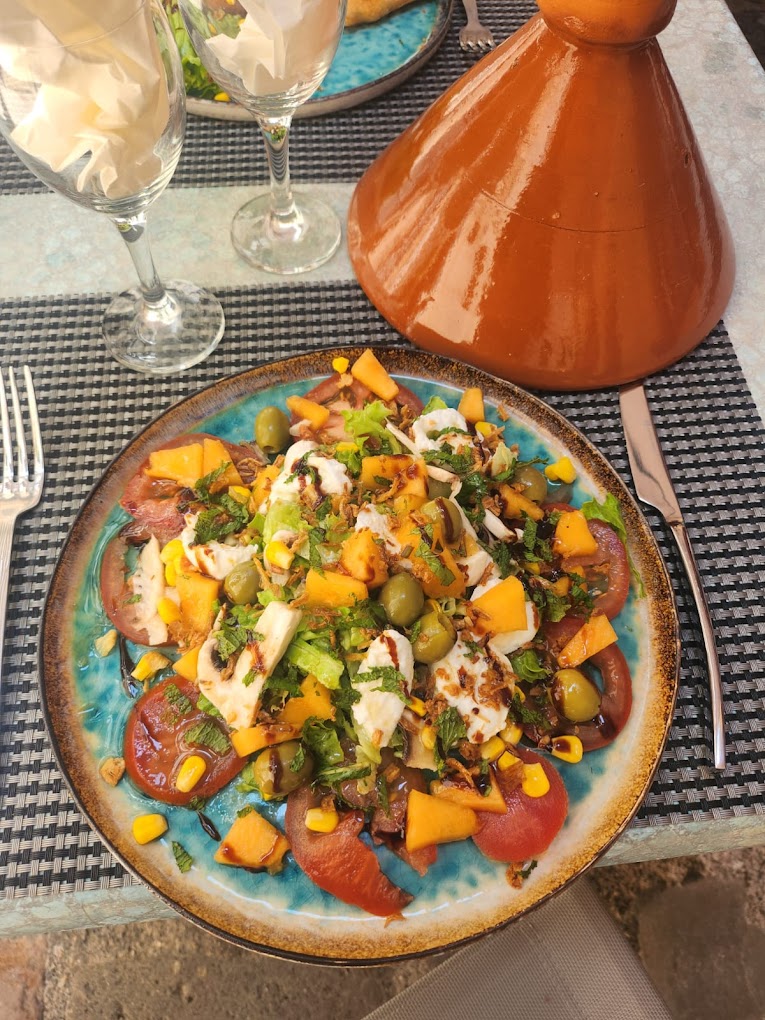 Restaurant Le Riad Des Saveurs à Pézenas, France