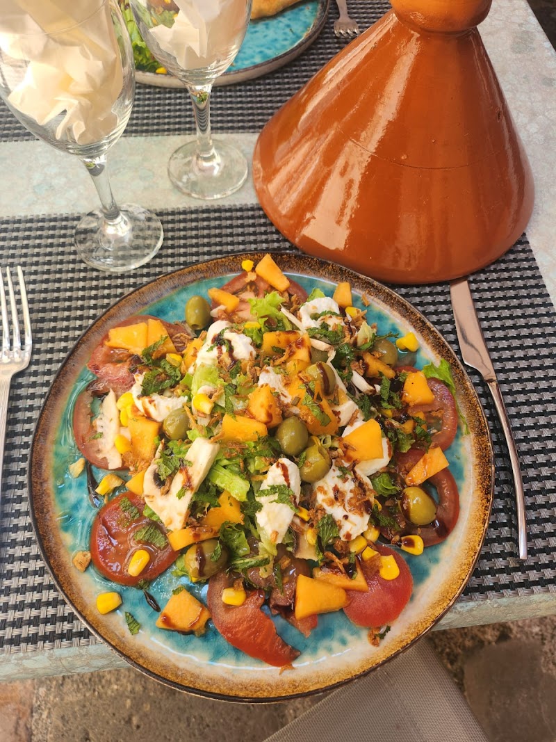 Restaurant Le Riad Des Saveurs à Pézenas, France