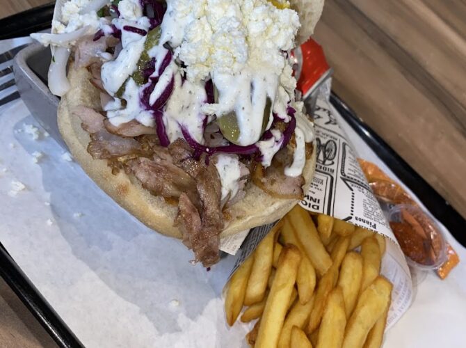 Restaurant Le Roi Kebab à Fleury-Mérogis, France