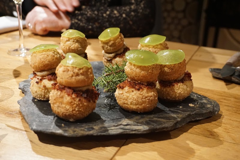 Restaurant Le Saint Jean à Saint-Jean-d'Arvey, France