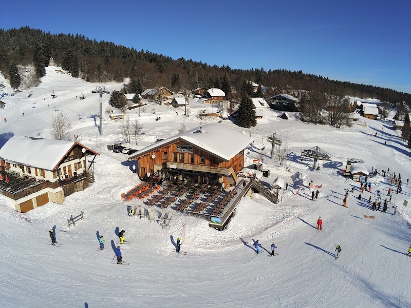 Restaurant Le Saint-Jo – La Féclaz à Les Déserts, France