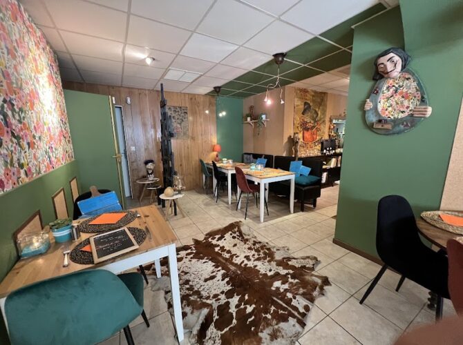 Restaurant Le Sans Vin à Pézenas, France