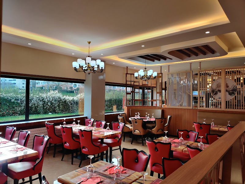 Restaurant LE SHANGHAI 1949 à Champs-sur-Marne, France